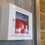 Defibrillator